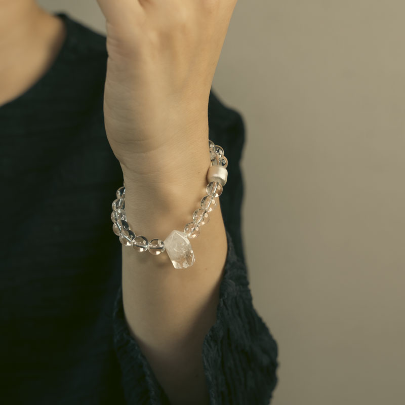 【Glacier Code】White Crystal / Bronze Bracelet