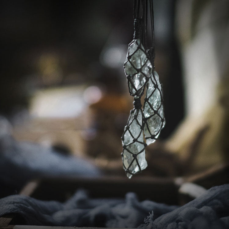 【Antique Frost Layer】White-Green Crystal Spider Web Necklace