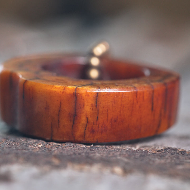 【Yak Contract】Smoked Ox Bone Necklace